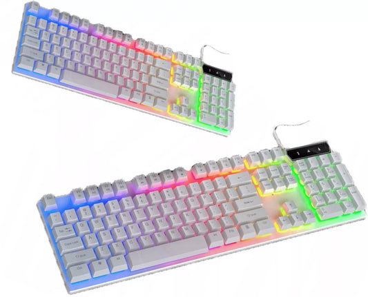 Apšviesta RGB žaidimų klaviatūra žaidėjams ant stalo