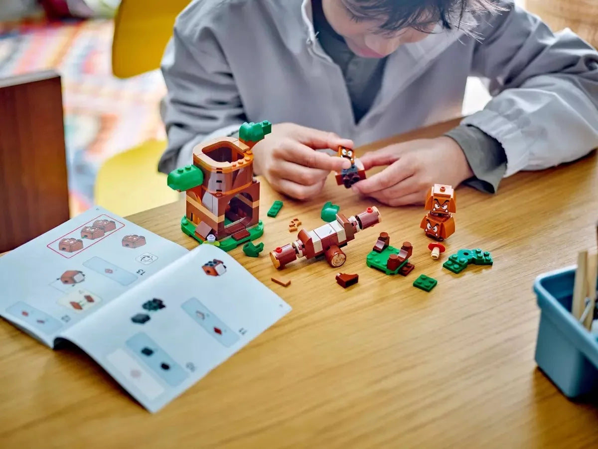 LEGO Super Mario – Goomba ir žaidimų aikštelė – 71433